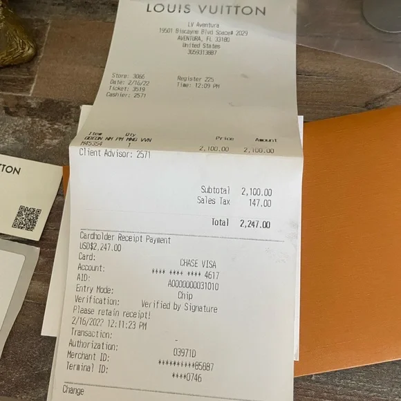 Louis Vuitton Dark Brown Monogram Shoulder Bag - Picture 7 of 10